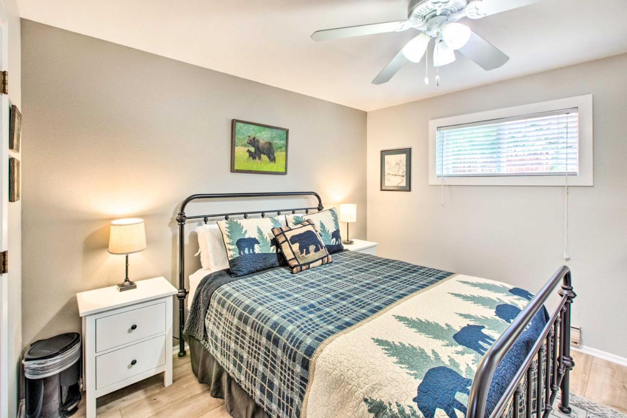 Main St Red River Ski Condo With Mountain View! Exterior foto