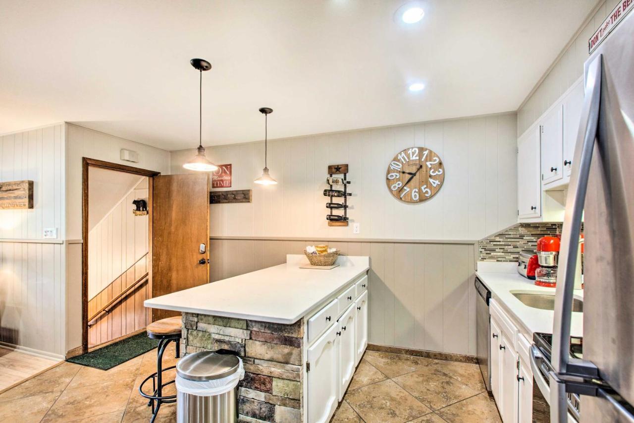 Main St Red River Ski Condo With Mountain View! Exterior foto